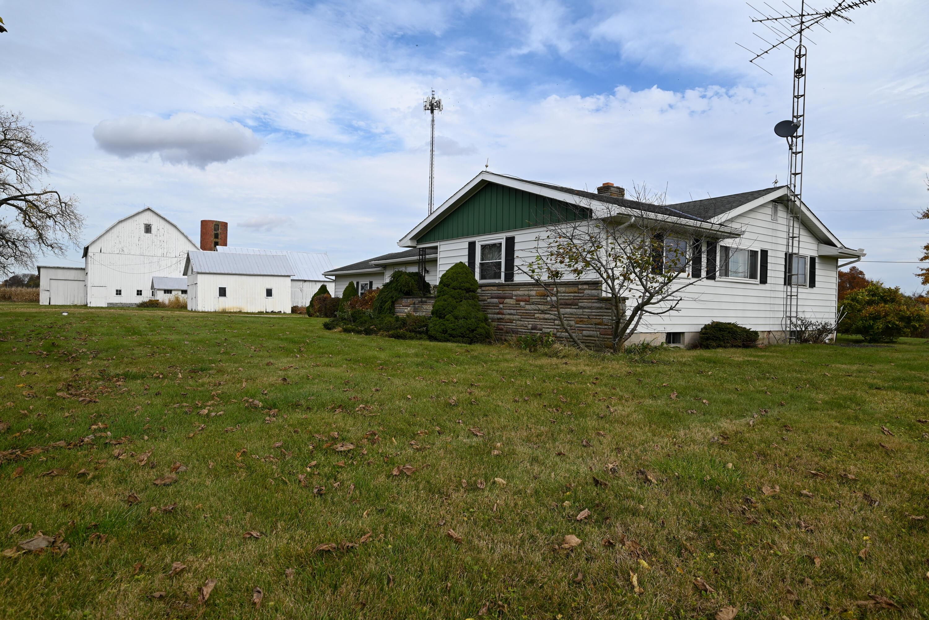 1486 Nesbitt Road Caledonia, OH 43314 - Photo 3 of 80 2