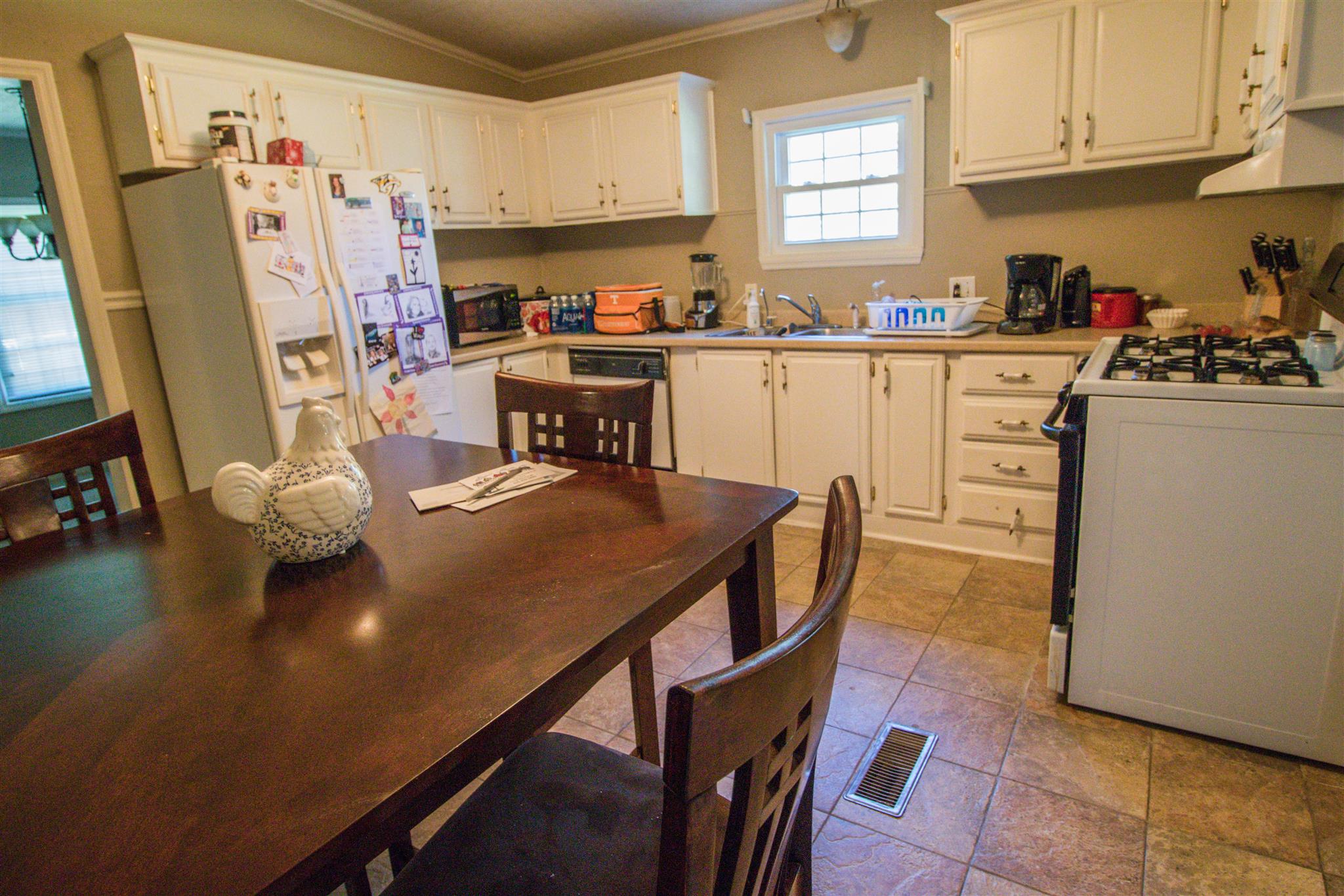 1003 Ovoca Road Tullahoma, TN 37388 - Photo 10 of 17 Gallery Image 10