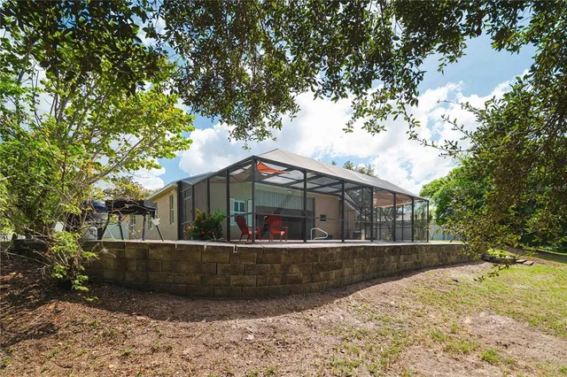 $784,900 | 9020 North River Road, Tampa, FL 33635