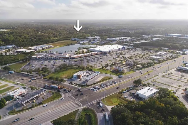 $784,900 | 9020 North River Road, Tampa, FL 33635