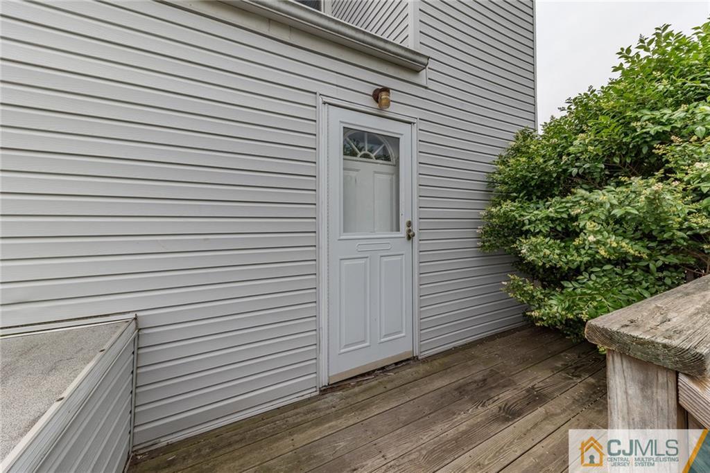 3109 Tremley Point Road Linden, NJ 07036 - Photo 22 of 25
