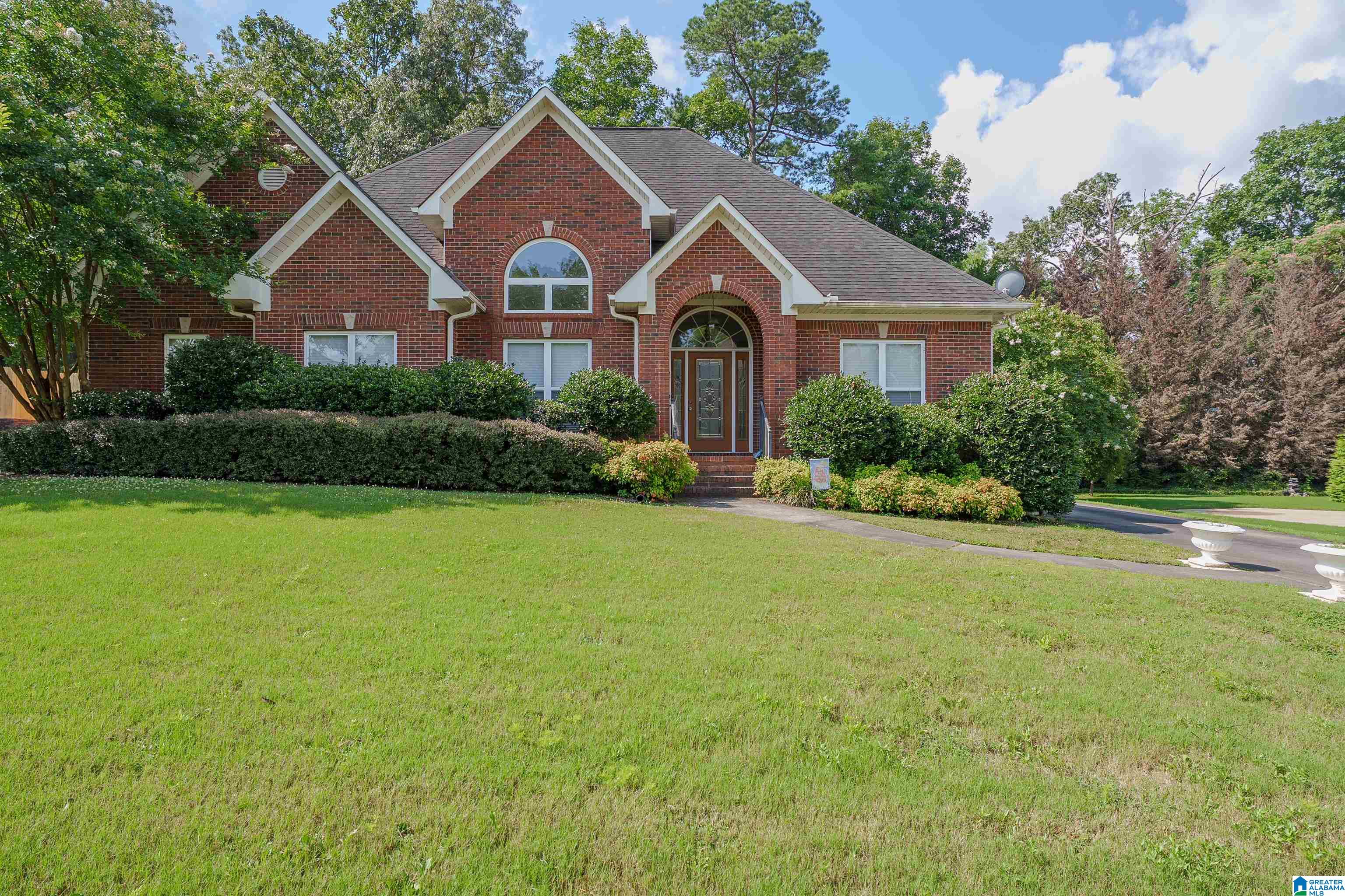 879 Brookline Road Gardendale, AL 35071 - Photo 1 of 36
