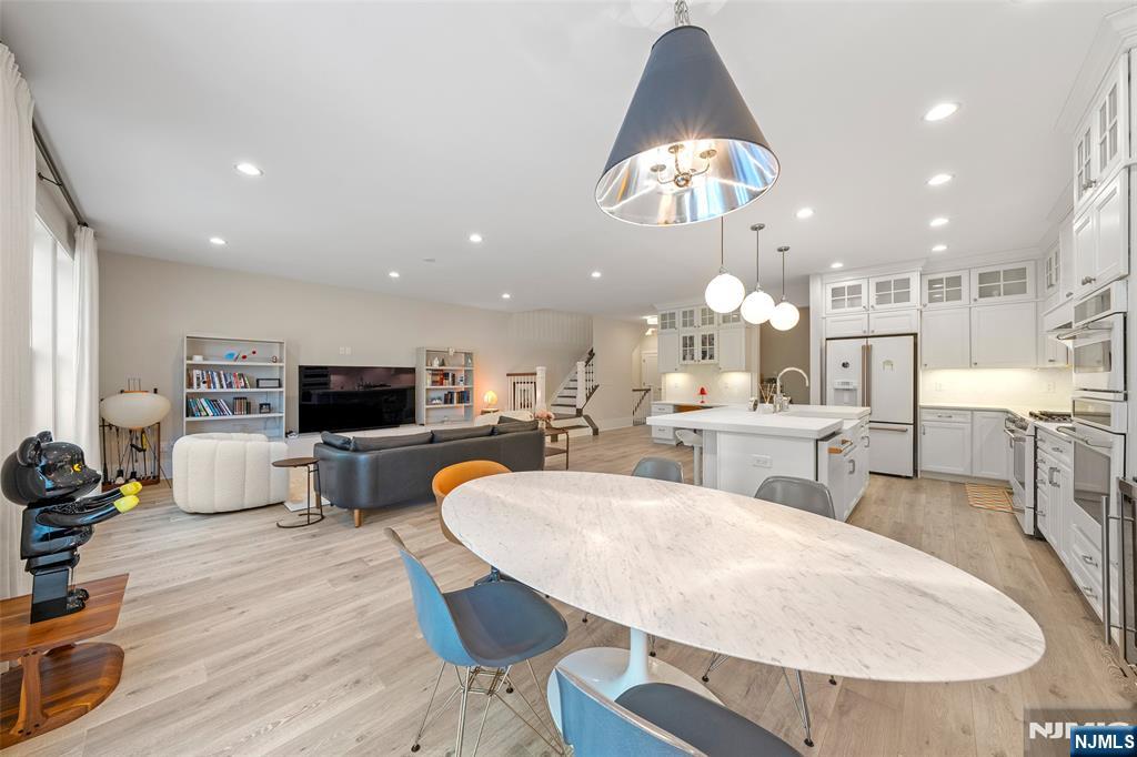 3 Azalea Lane Cedar Grove, NJ 07009 - Photo 10 of 39