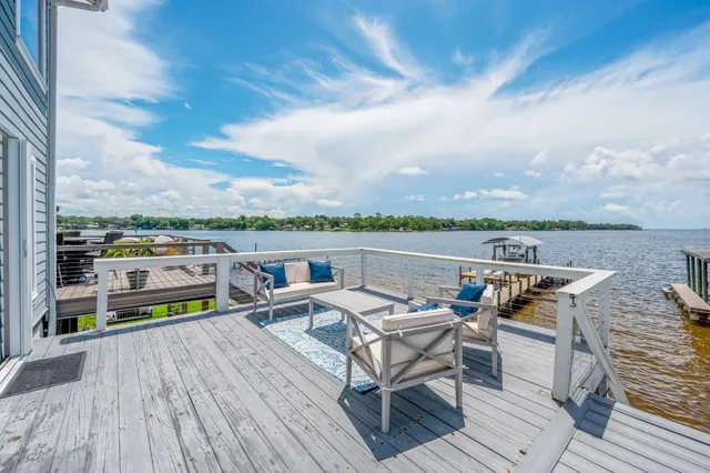 $599,900 | 3 Bayshore Point, Valparaiso, FL 32580