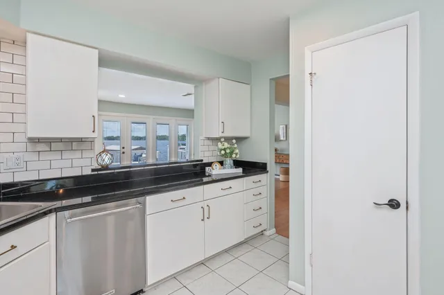 $599,900 | 3 Bayshore Point, Valparaiso, FL 32580