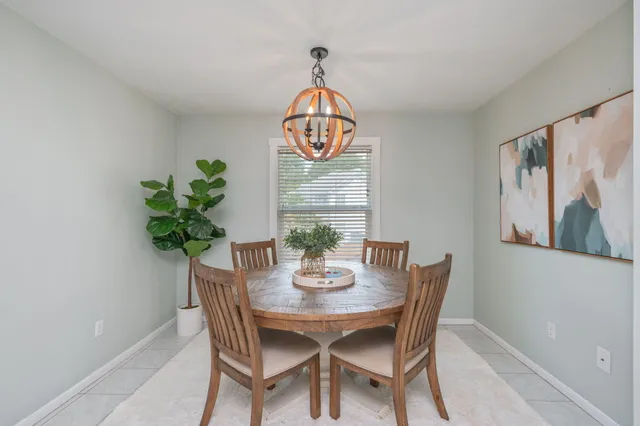 $599,900 | 3 Bayshore Point, Valparaiso, FL 32580