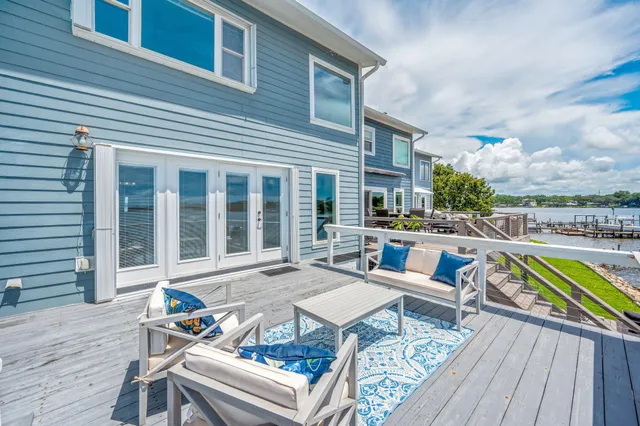 $599,900 | 3 Bayshore Point, Valparaiso, FL 32580