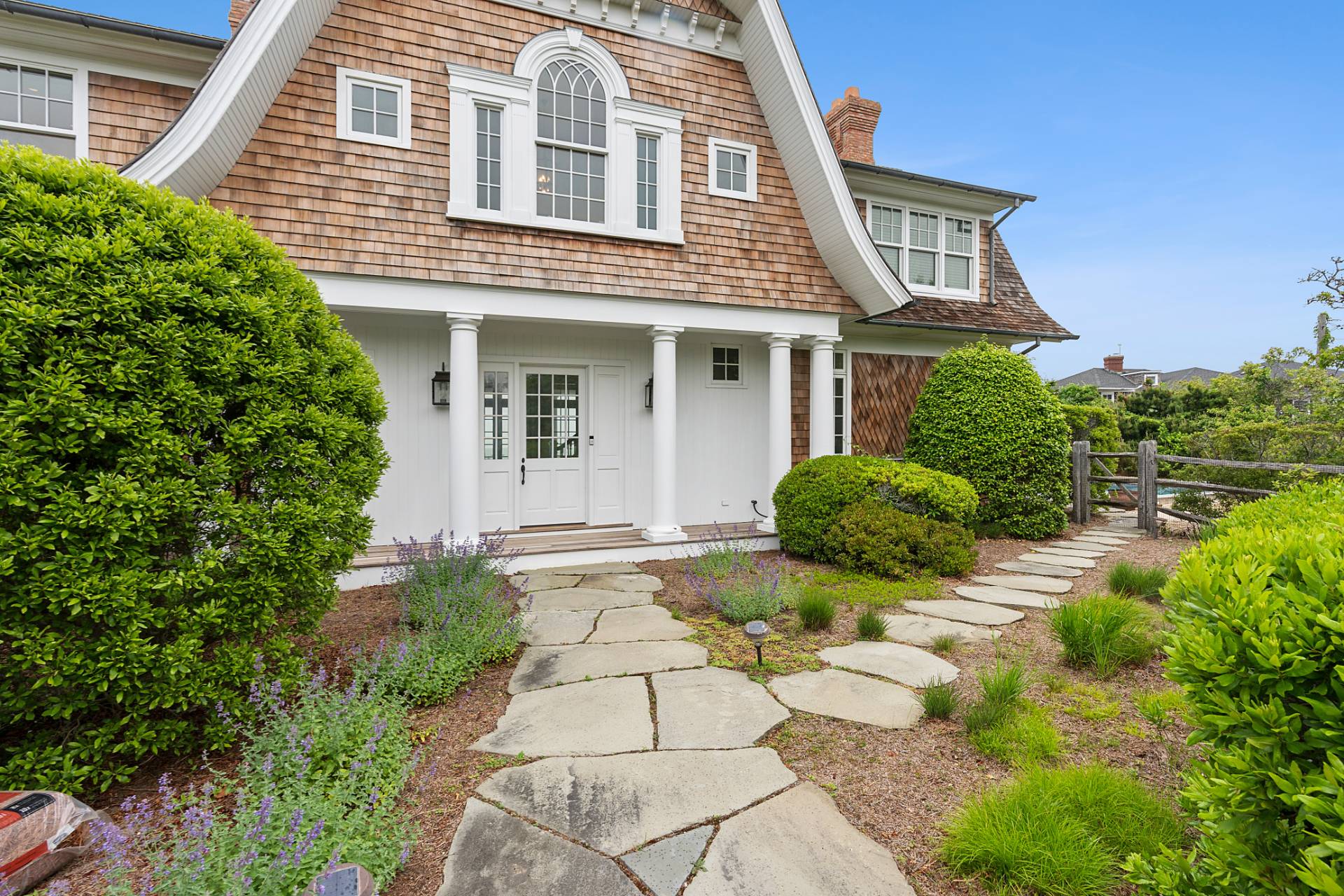 335 Cranberry Hole Road Amagansett, NY 11930 - Photo 34 of 45