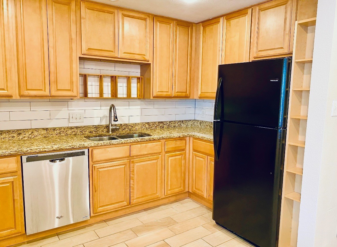 1606 Walnut Avenue, Unit B Austin, TX 78702 - Photo 13 of 23