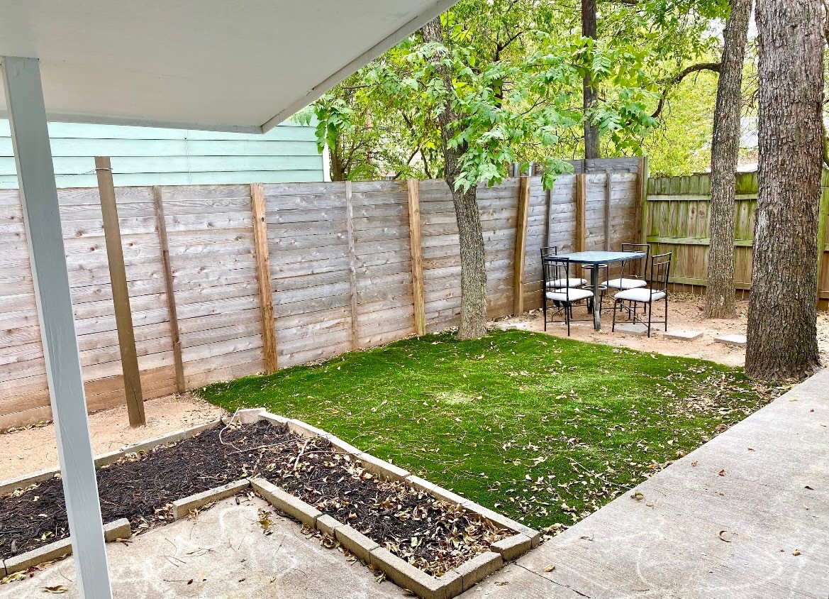 1606 Walnut Avenue, Unit B Austin, TX 78702 - Photo 23 of 23
