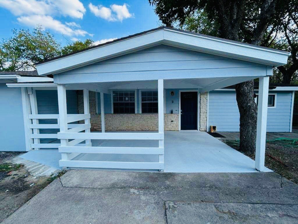 1606 Walnut Avenue, Unit B Austin, TX 78702 - Photo 3 of 23