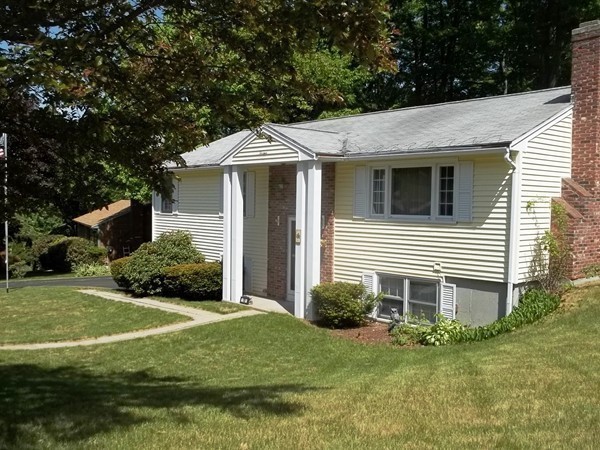 13 Cedar Road Holden, MA 01520 - Photo 2 of 22 Gallery Image 2