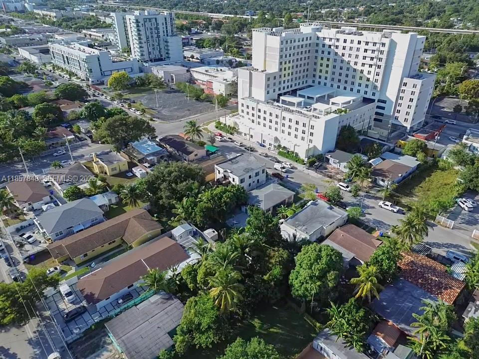 1376 Northwest 35th Street Miami, FL 33142 - Photo 28 of 31