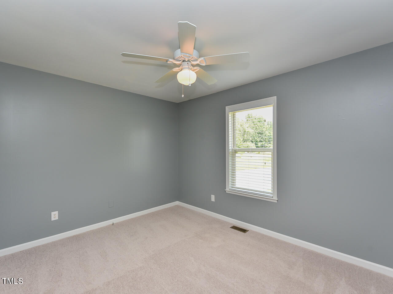 128 Meadow Ridge Drive Willow Spring, NC 27592 - Photo 17 of 28 Interior - br2 - ok