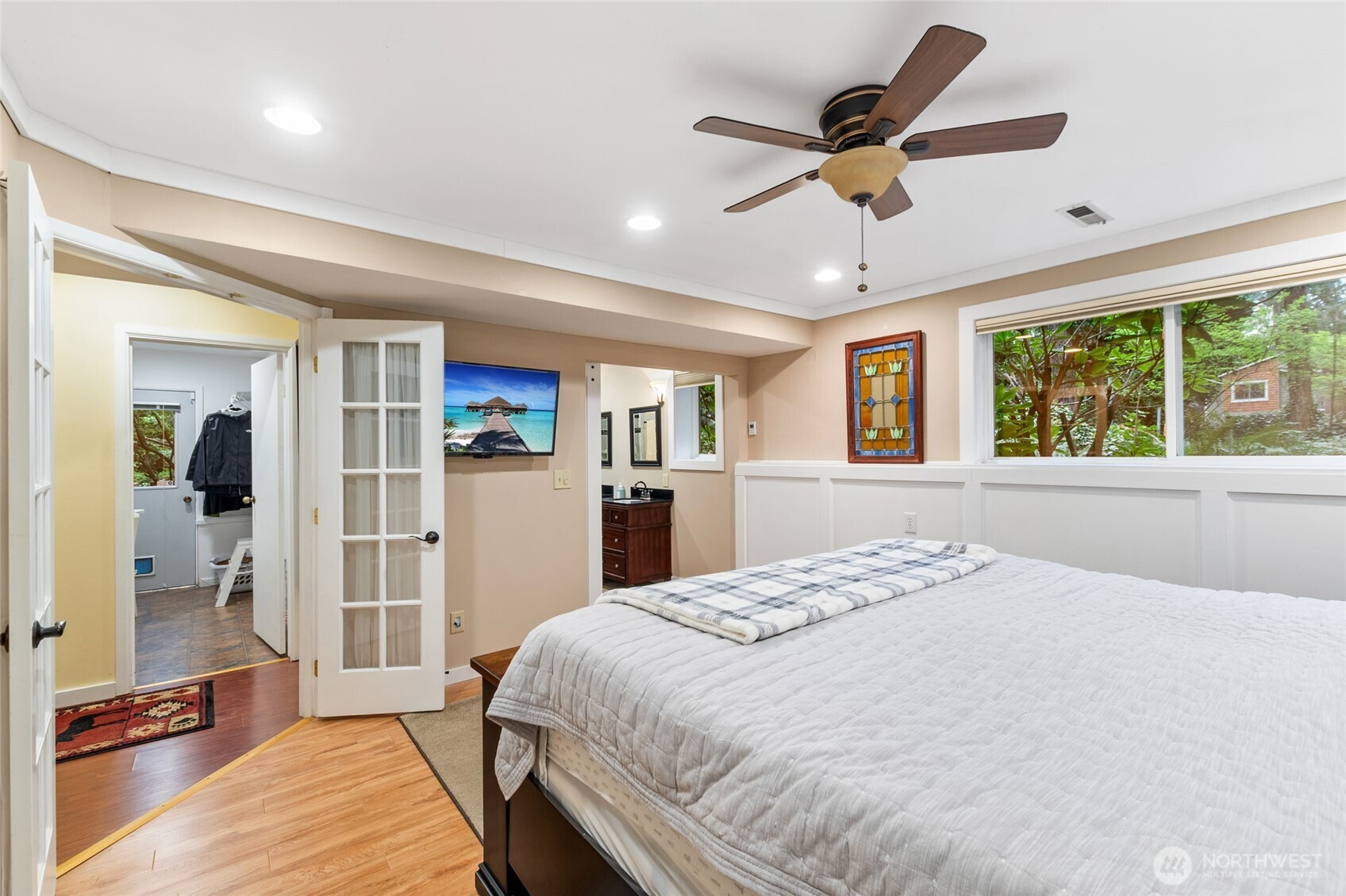 22403 53rd Avenue Southeast Bothell, WA 98021 - Photo 11 of 39