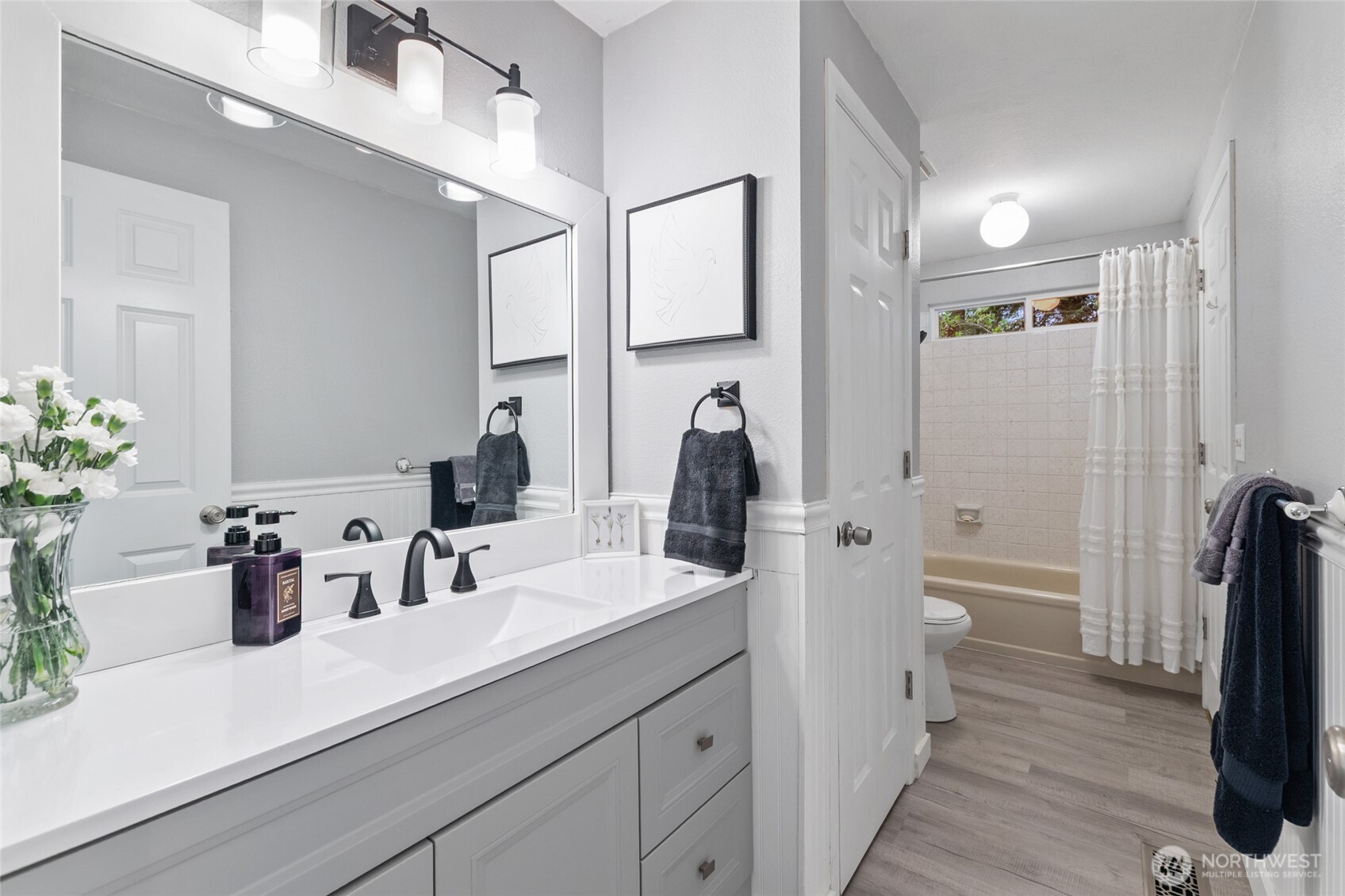 22403 53rd Avenue Southeast Bothell, WA 98021 - Photo 23 of 39