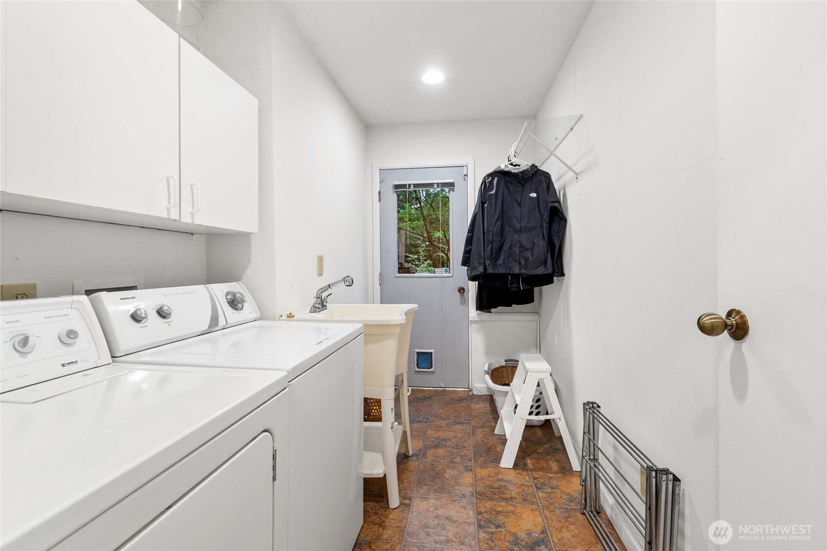 22403 53rd Avenue Southeast Bothell, WA 98021 - Photo 29 of 39