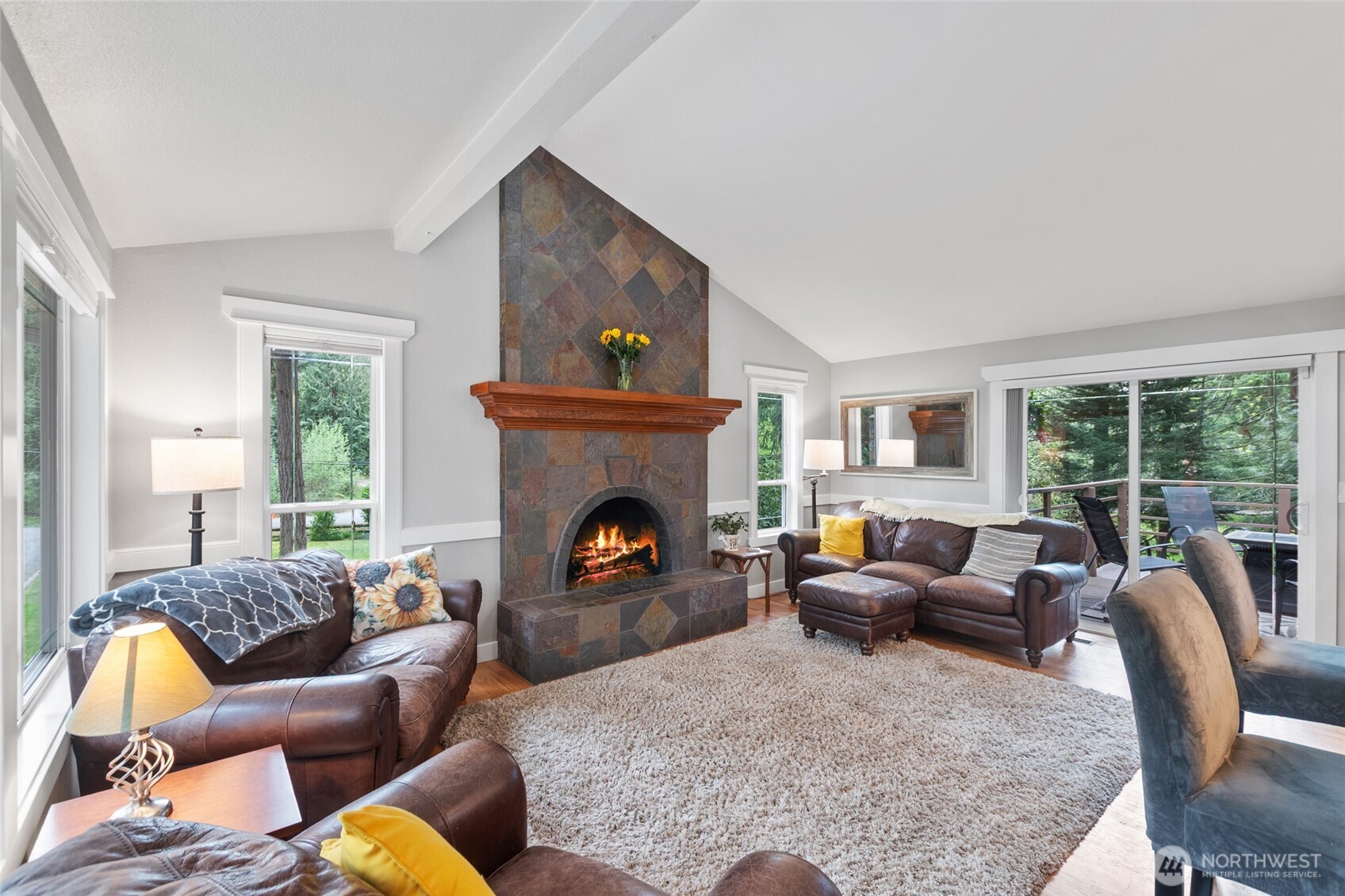 22403 53rd Avenue Southeast Bothell, WA 98021 - Photo 3 of 39