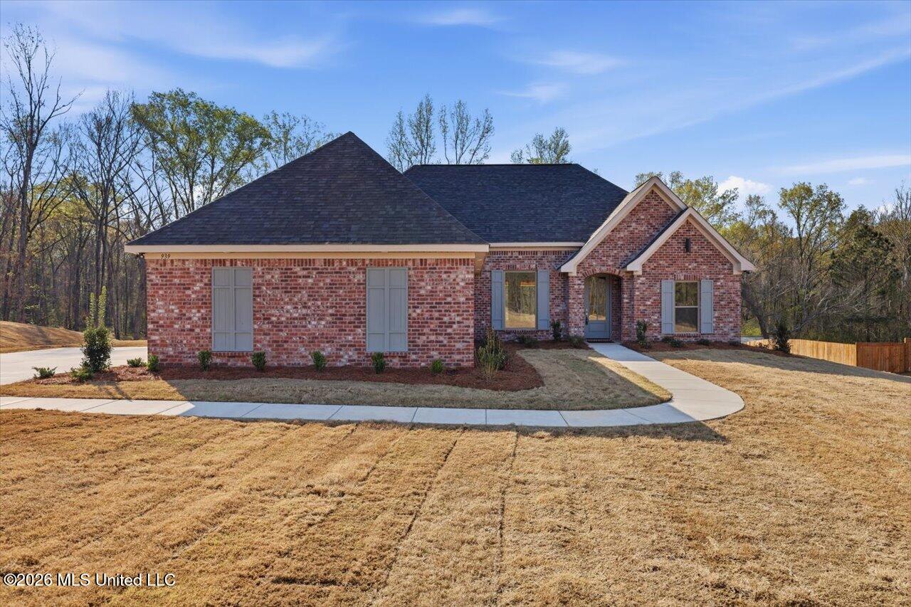 01-939 Mullican Rd _ Home Tours MS