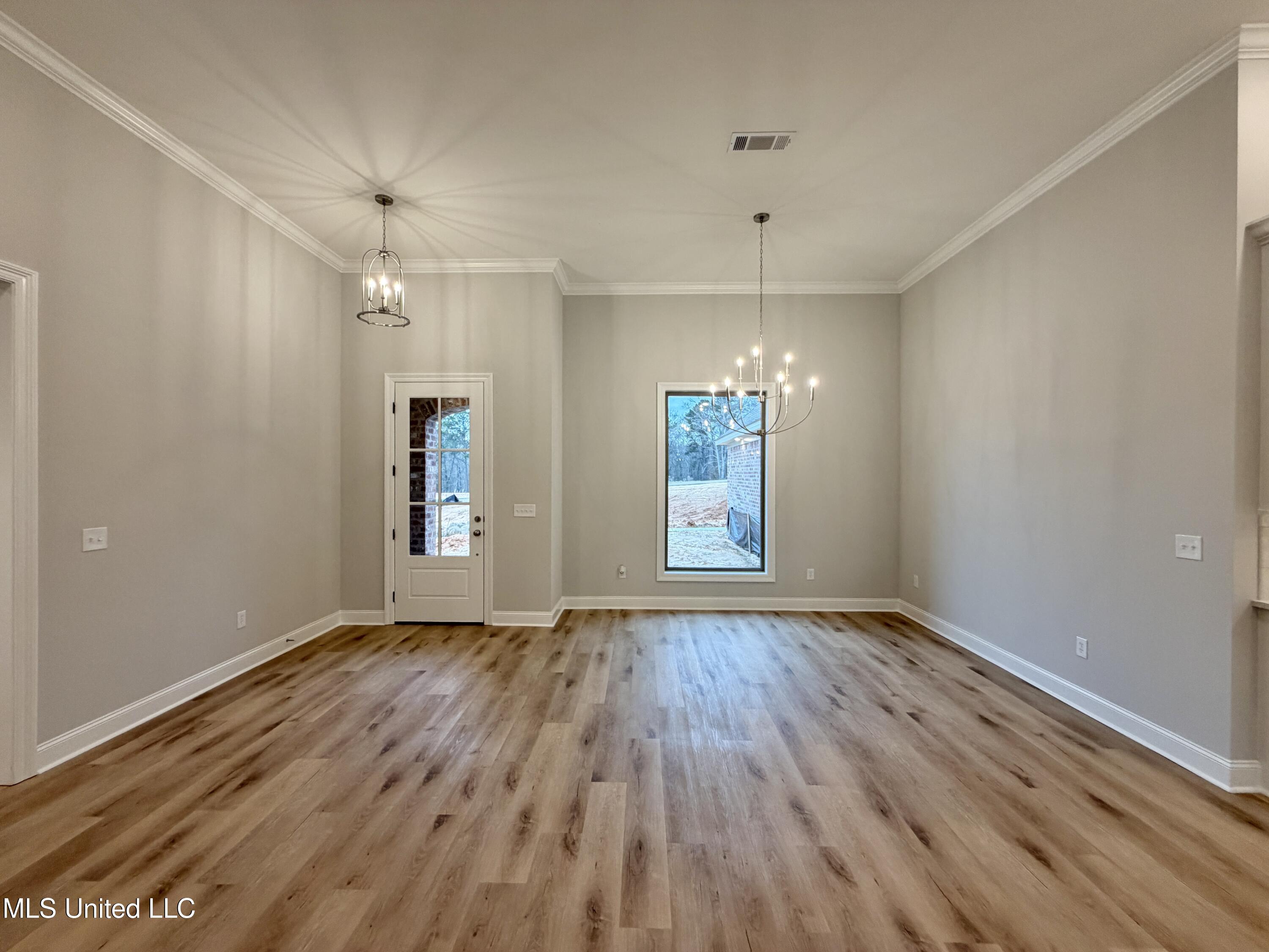 939 Mullican Road Florence, MS 39073 - Photo 1 of 34 IMG_3755(2)