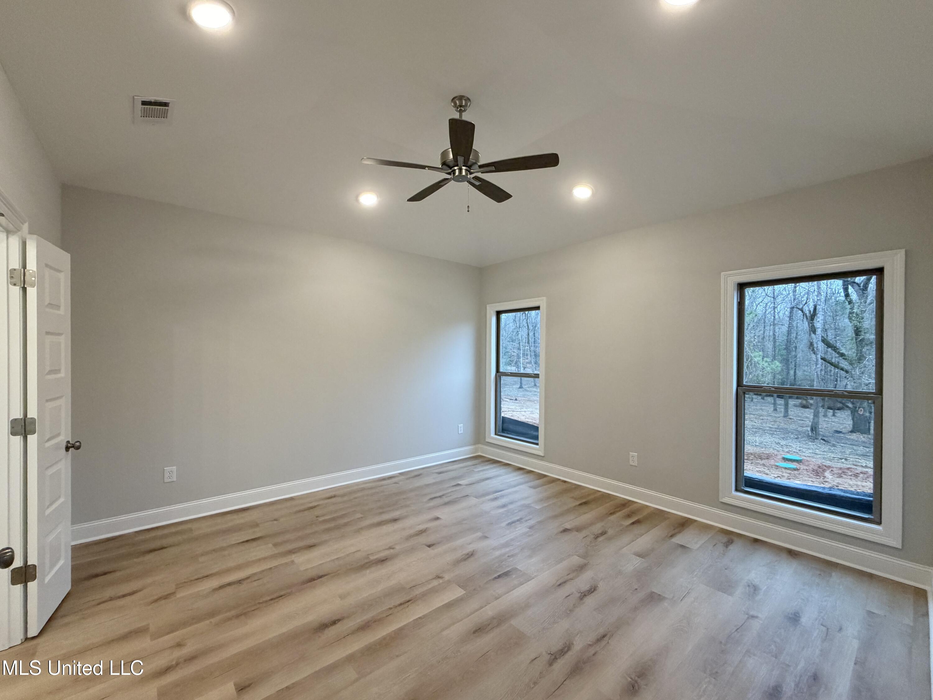 939 Mullican Road Florence, MS 39073 - Photo 15 of 34 IMG_3756(3)