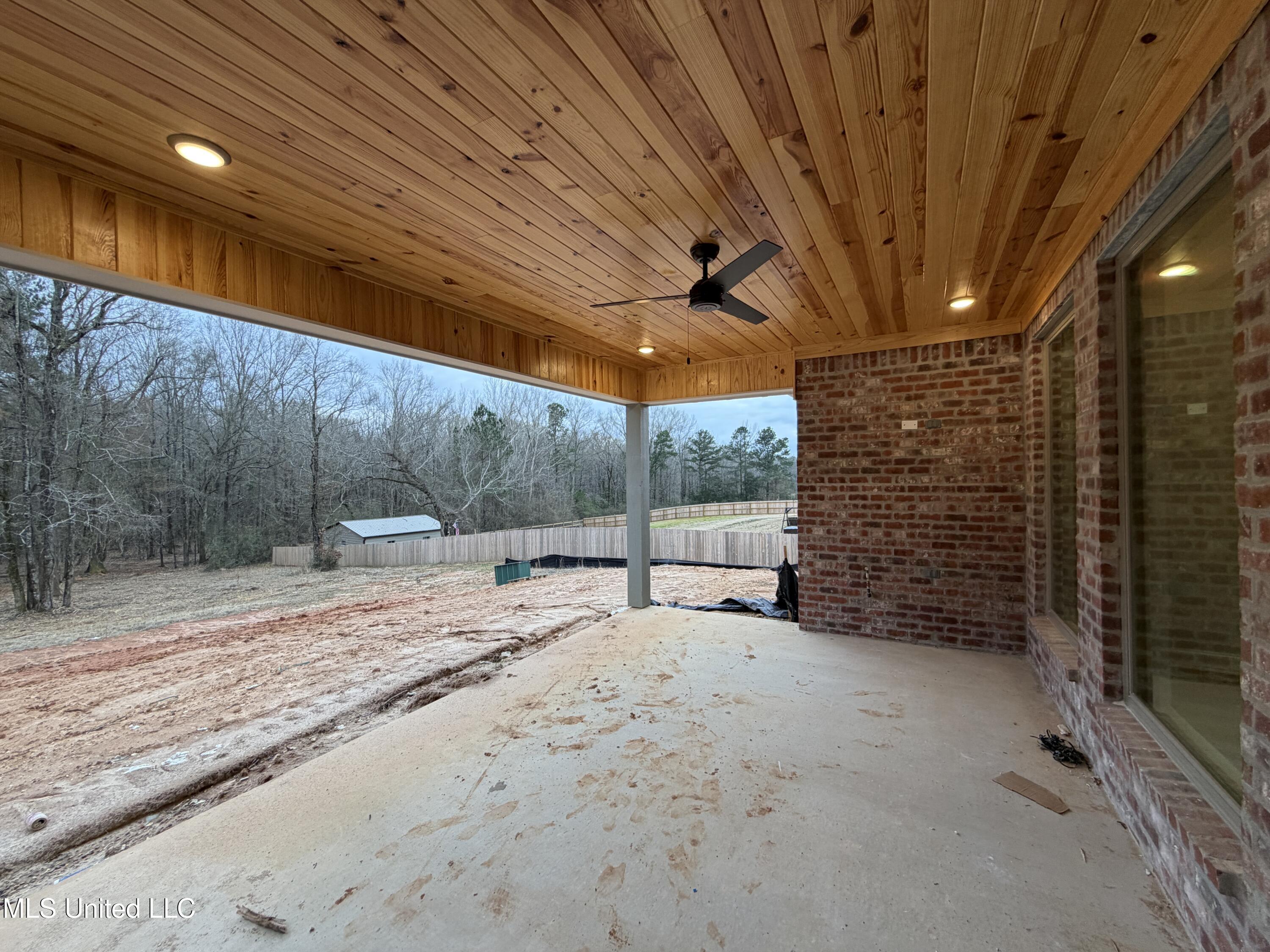 939 Mullican Road Florence, MS 39073 - Photo 31 of 34 IMG_3774(4)