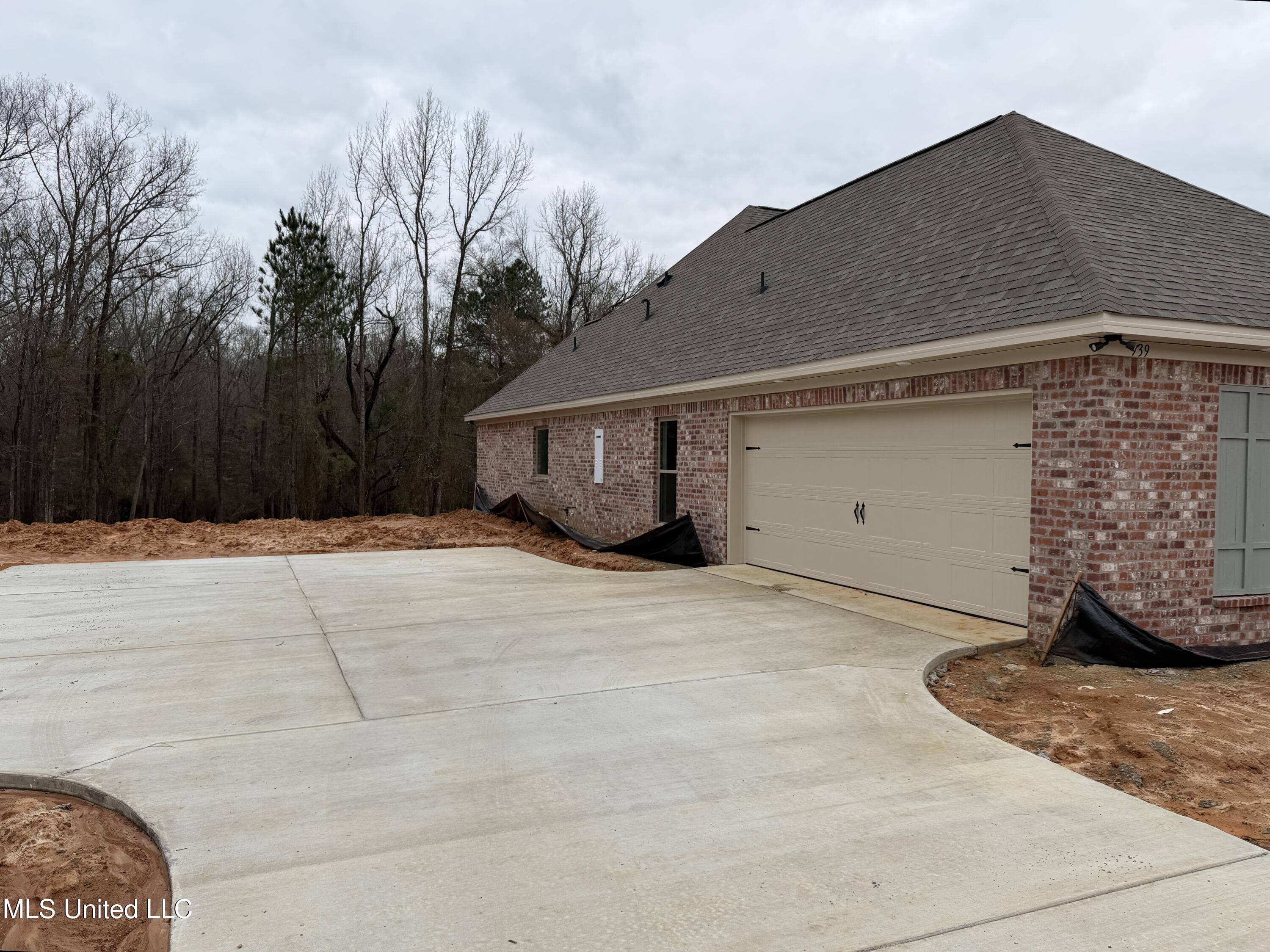 939 Mullican Road Florence, MS 39073 - Photo 33 of 34 IMG_3738(3)