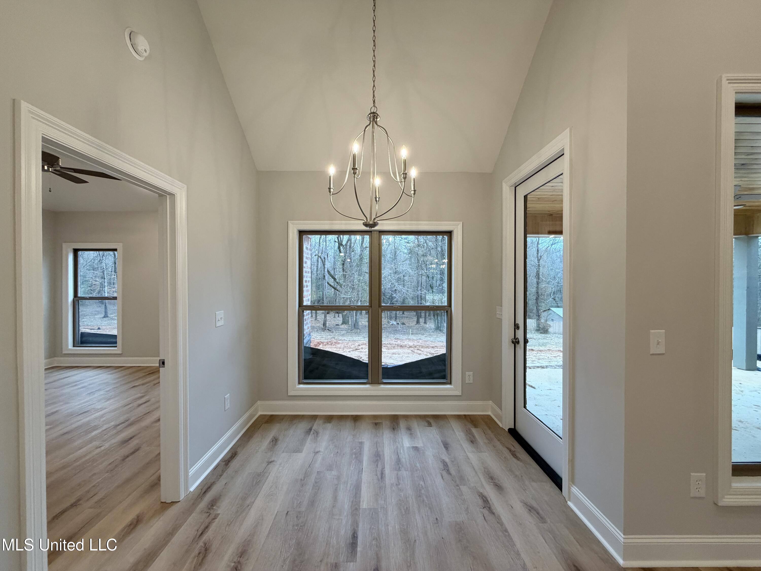 939 Mullican Road Florence, MS 39073 - Photo 10 of 34 IMG_3749(3)