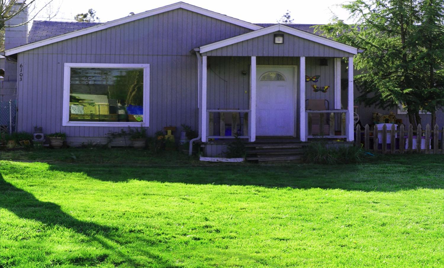 6103 Table Rock Road Central Point, OR 97502 - Photo 1 of 9 Primary Photo