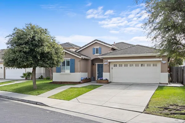$695,000 | 4413 Meadow Valley Circle, Fairfield, CA 94534