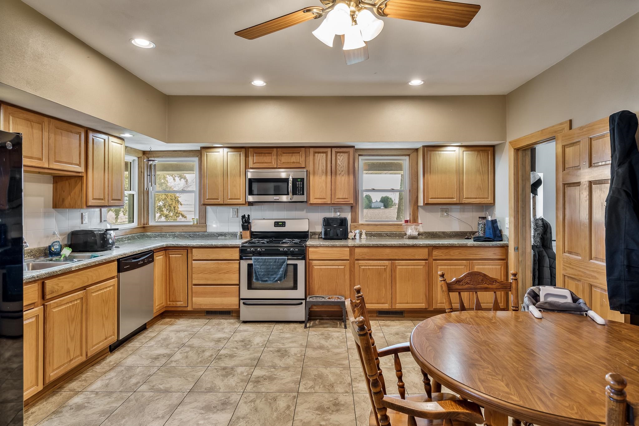 10182 North Adeline Road German Valley, IL 61039 - Photo 14 of 42