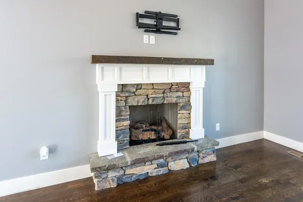 $2,895 | 9618 Shooting Star Circle, Soddy Daisy, TN 37379