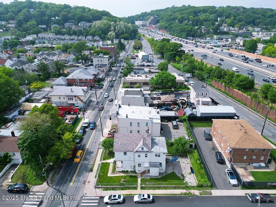 1905 Clove Road Staten Island, NY 10304 - Photo 26 of 29 an aerial view of multiple house