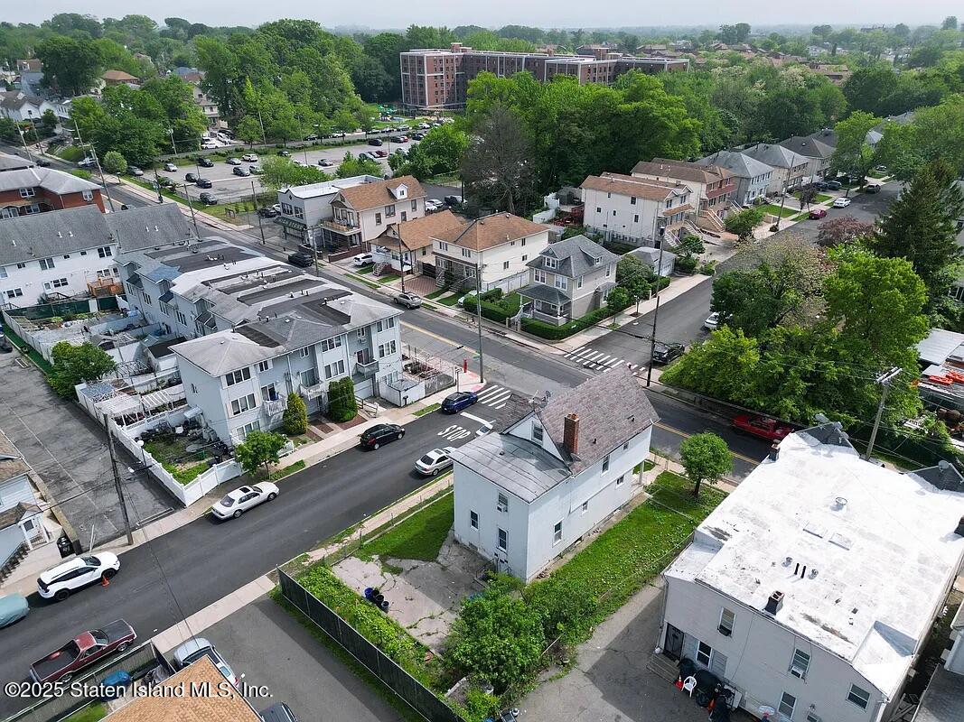 1905 Clove Road Staten Island, NY 10304 - Photo 29 of 29 an aerial view of multiple houses with yard