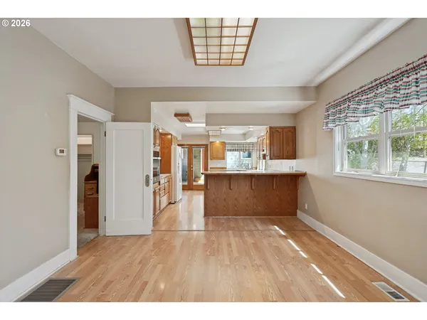 $360,000 | 1116 Mc Pherson Street, Wasco, OR 97065