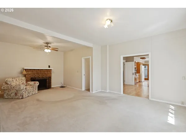 $360,000 | 1116 Mc Pherson Street, Wasco, OR 97065