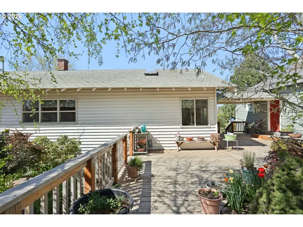 $360,000 | 1116 Mc Pherson Street, Wasco, OR 97065