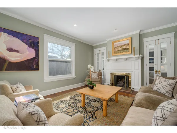 $2,950,000 | 809 Elmwood Avenue, Wilmette, IL 60091