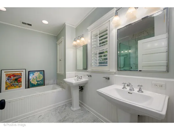 $2,950,000 | 809 Elmwood Avenue, Wilmette, IL 60091
