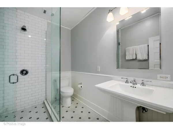 $2,950,000 | 809 Elmwood Avenue, Wilmette, IL 60091