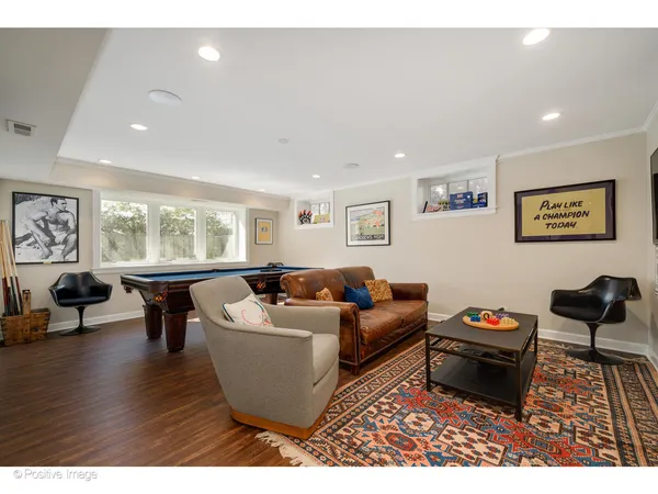 $2,950,000 | 809 Elmwood Avenue, Wilmette, IL 60091