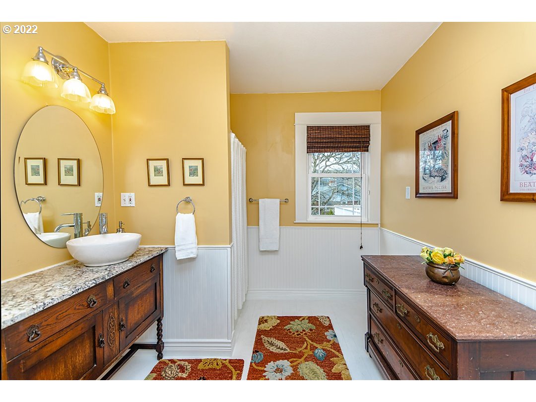 121 Melton Road Roseburg, OR 97470 - Photo 19 of 31 Gallery Image 19