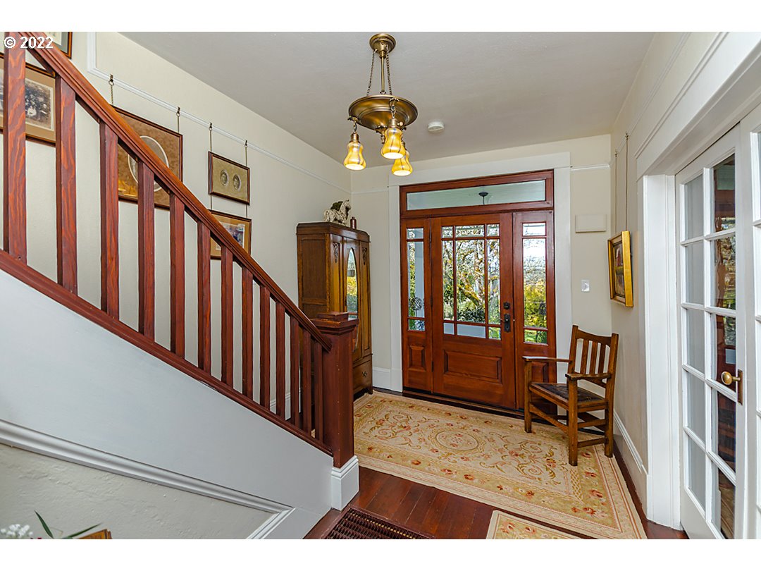121 Melton Road Roseburg, OR 97470 - Photo 6 of 31 Gallery Image 6