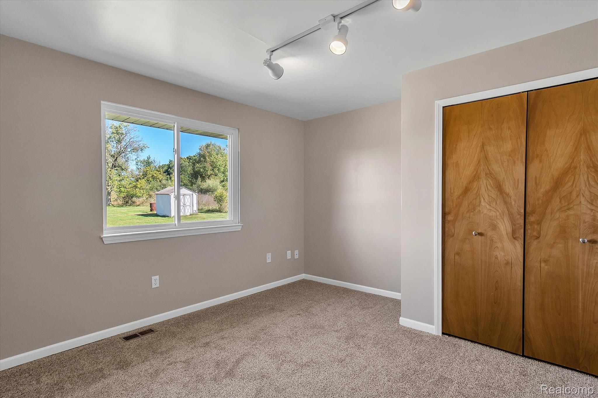 1340 Mower Road Pinckney, MI 48169 - Photo 23 of 54 Gallery Image 23