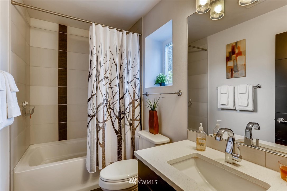 930 North 87th Street Seattle, WA 98103 - Photo 24 of 30 Gallery Image 24