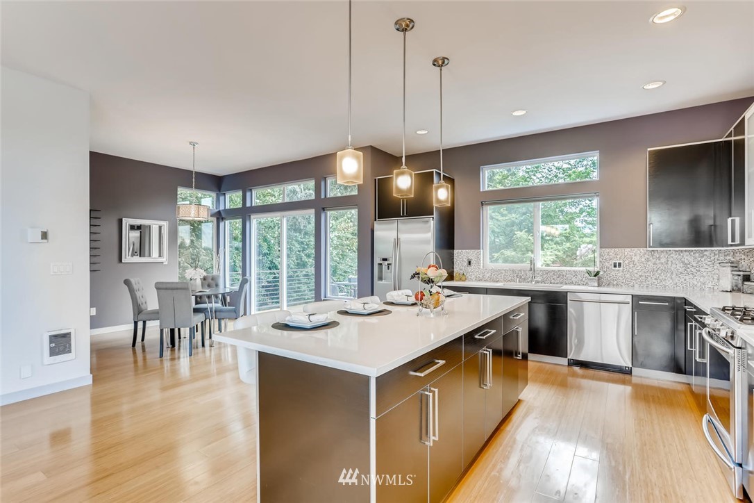 930 North 87th Street Seattle, WA 98103 - Photo 8 of 30 Gallery Image 8