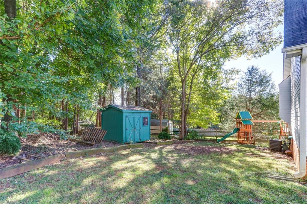 4312 Chilton Way High Point, NC 27265 - Photo 23 of 26 Gallery Image 23