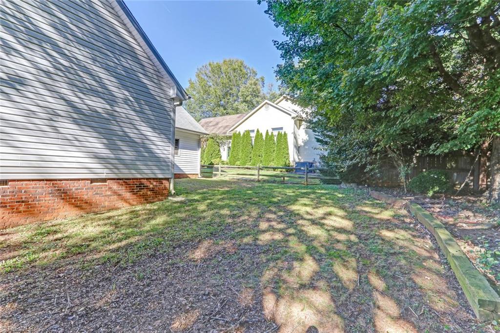 4312 Chilton Way High Point, NC 27265 - Photo 24 of 26 Gallery Image 24
