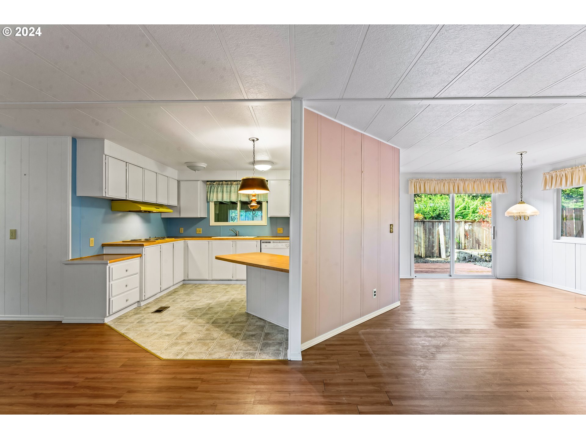 1600 Rhododendron Drive, Unit 406 Florence, OR 97439 - Photo 7 of 42