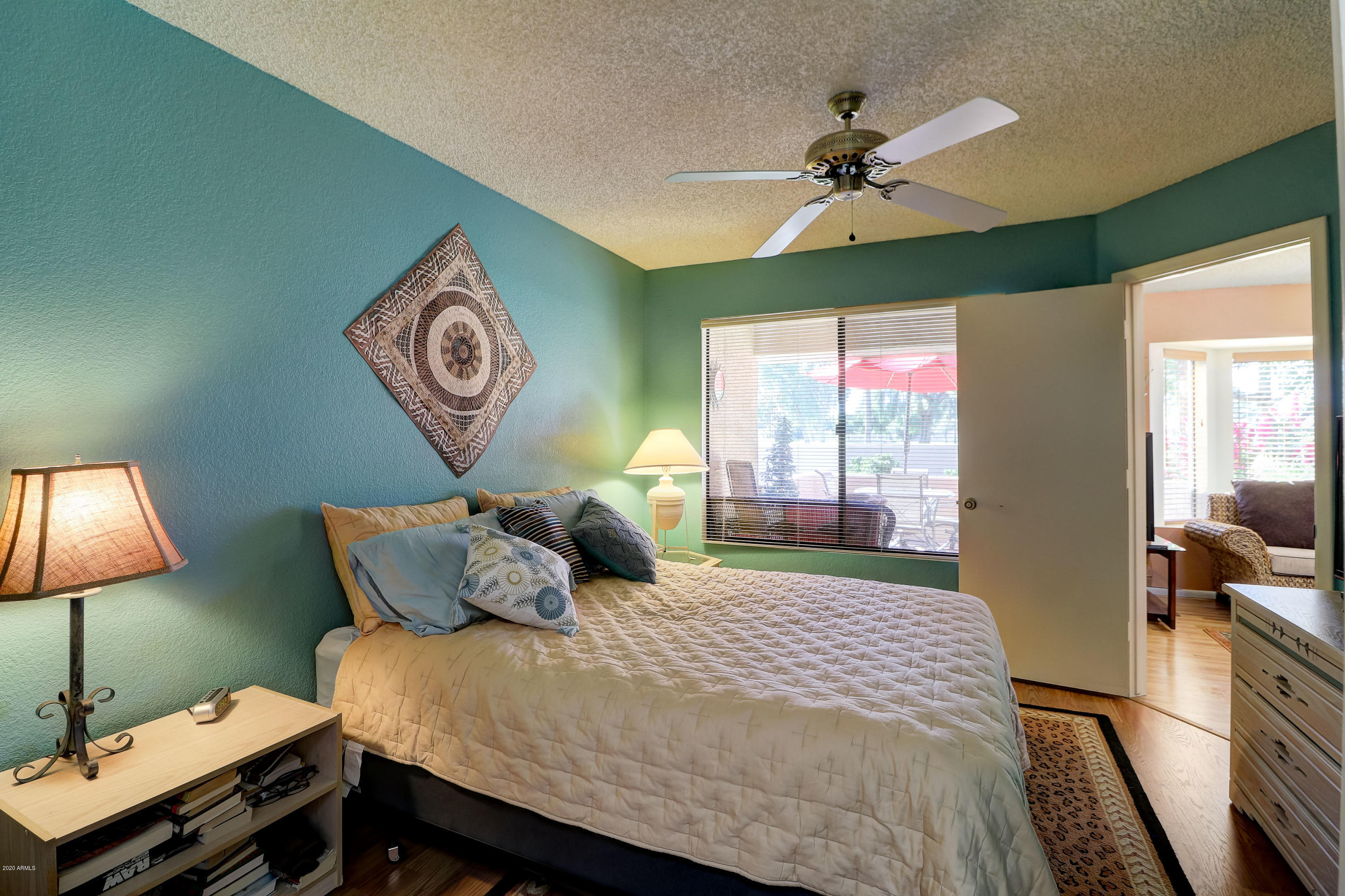 Large Master Bedroom With Lots Of Light